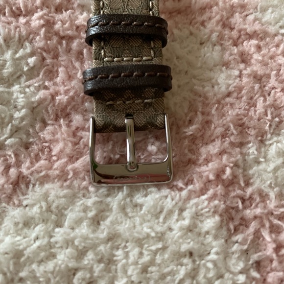 Coach Watch Women Gold Tone Round Logo Dial Date Leather - Picture 3 of 12